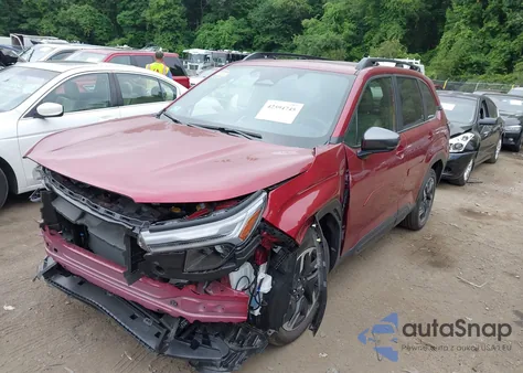 2025 Subaru Forester Limited z USA, uszkodzony, nr VIN JF2SLDRC7SH423538